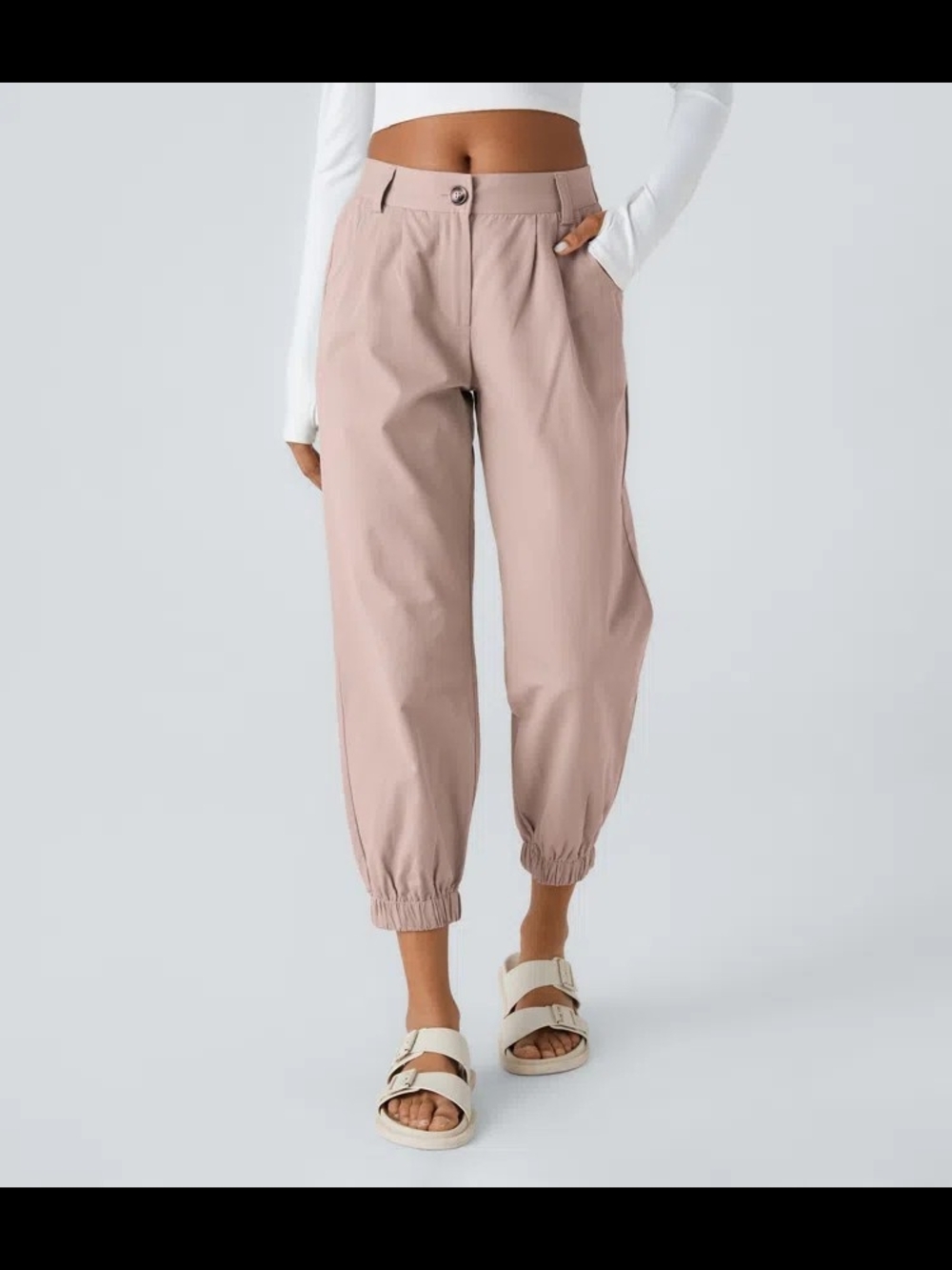 HALARA Relaxed Mid Rise Joggers in Rose Smoke